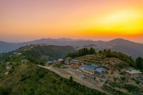 StayVista at Sarion Cottage at Daafi - Bonfire & Valley View